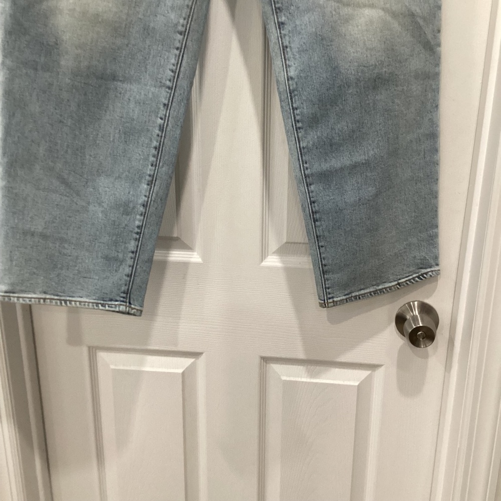 Old Navy High-Rise OG Loose Jeans - Picture 5 of 12